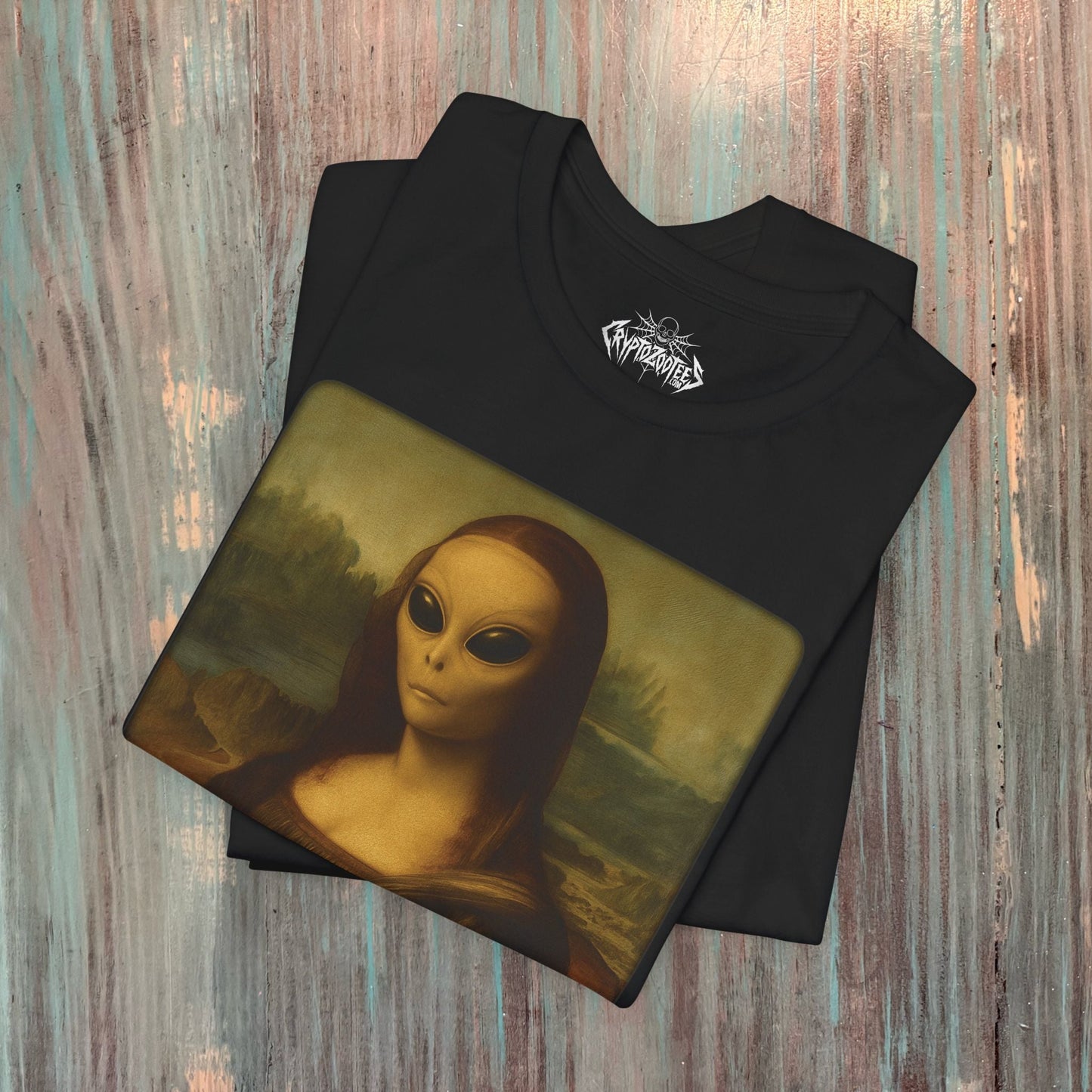 T-Shirt - Alien Mona Lisa Shirt | Light Fitted - Unisex Bella+Canvas 3001 | Alien & UFO, Art & Artists, Funny | Psychedelic from SHIRT MONSTERS