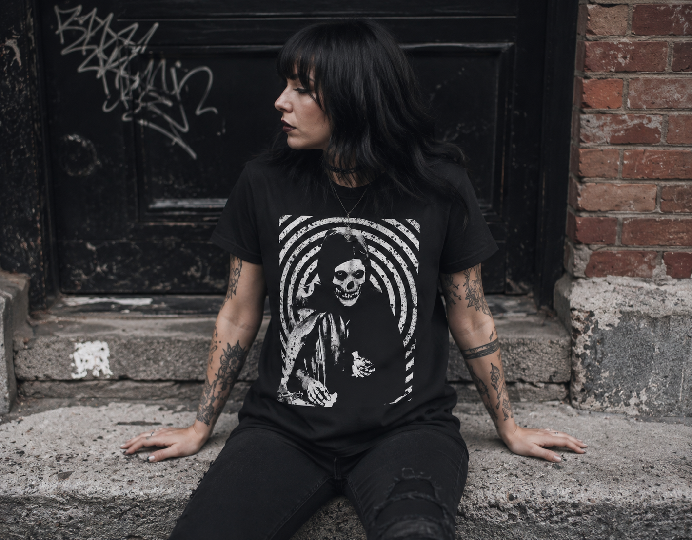 Crimson Ghost Shirt | Horror | Punk | T-Shirt