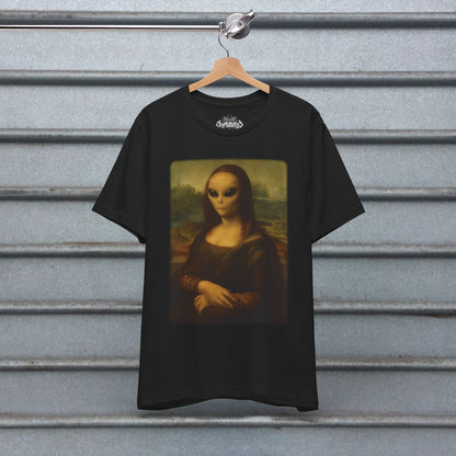 T-Shirt - Alien Mona Lisa Shirt | Light Fitted - Unisex Bella+Canvas 3001 | Alien & UFO, Art & Artists, Funny | Psychedelic from SHIRT MONSTERS