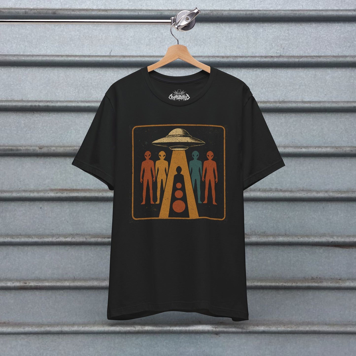 T-Shirt - Alien UFO Shirt | Light Fitted - Unisex Bella+Canvas 3001 | Alien & UFO, Retro & Vintage | Psychedelic from SHIRT MONSTERS