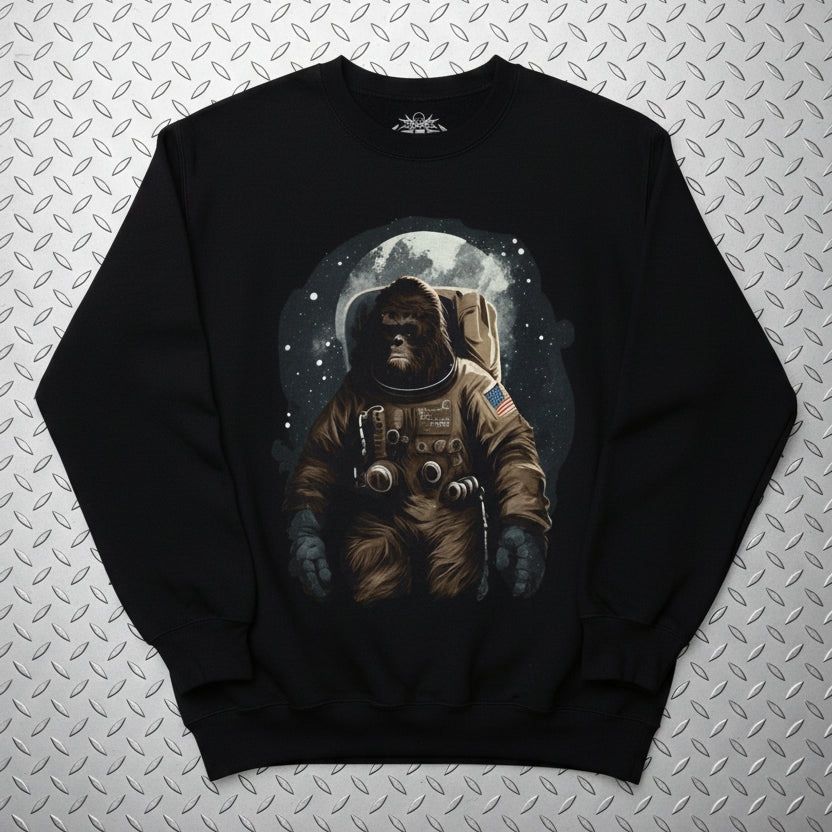 Sweatshirt - Astronaut Bigfoot Sweatshirt | Sweatshirt | Bigfoot, Alien & UFO | Retro & Vintage, Psychedelic from Crypto Zoo Tees