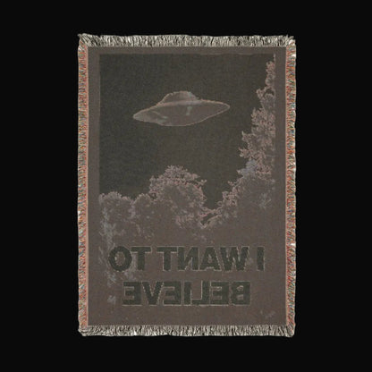 Home Decor - I Want to Believe UFO Blanket | Woven, Fleece, Velveteen Throw | Alien & UFO | Home Decor from SHIRT MONSTERS