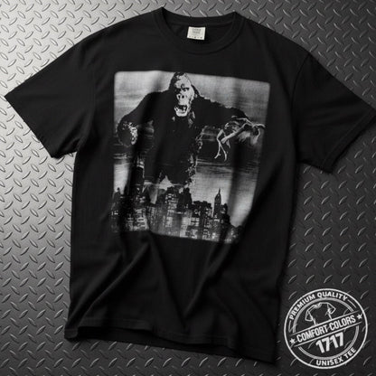 T-Shirt - King Kong Shirt | Unisex Heavy Vintage - Unisex Comfort Colors 1717 | Horror, Retro & Vintage | Punk from Crypto Zoo Tees