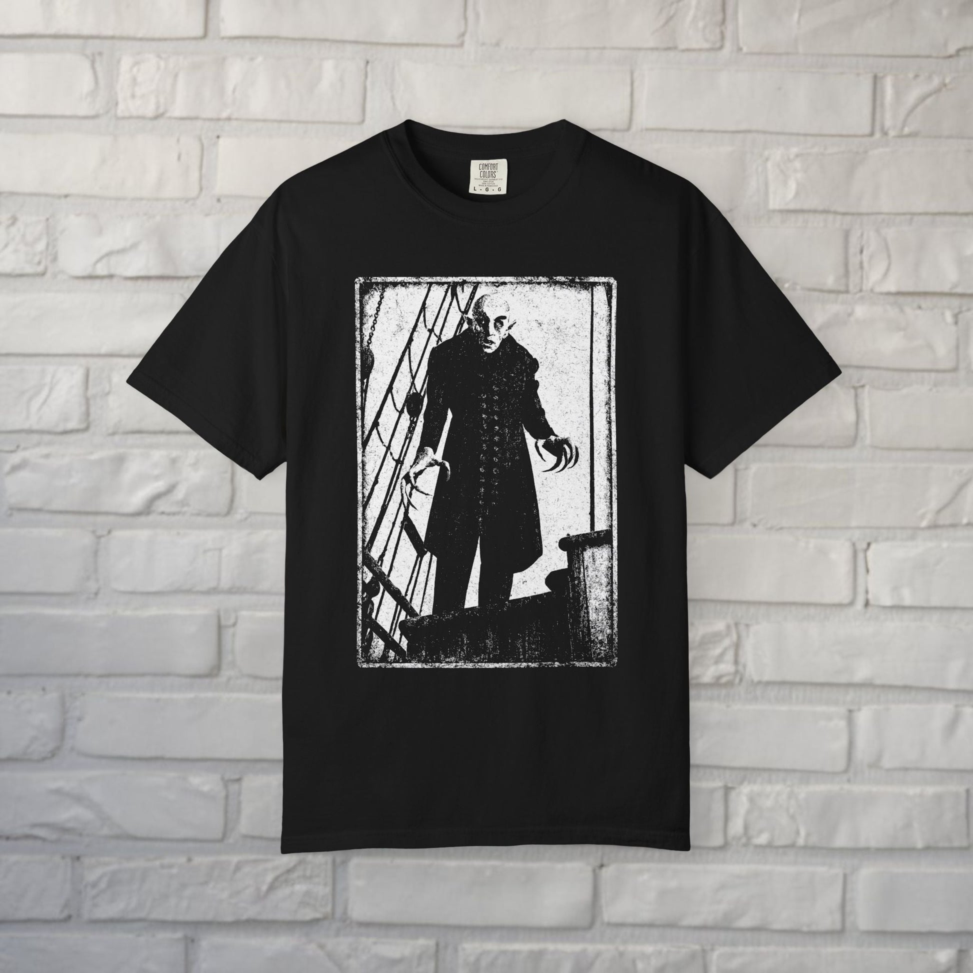 T-Shirt - Nosferatu Vampire Design | Horror, Ghosts & Paranormal | Unisex Shirt, Ladies Tee, Tank Top, Long Sleeve, Sweatshirt, Hoodie from Crypto Zoo Tees