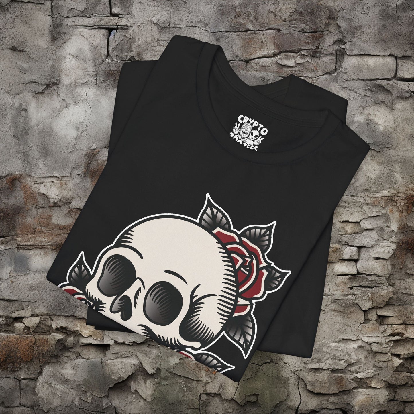 T-Shirt - Old School Skull and Roses Shirt American Traditional Tattoo T-Shirt Vintage Skull Graphic Tee Gift for Tattoo Lovers Classic Ink Style from Crypto Zoo Tees